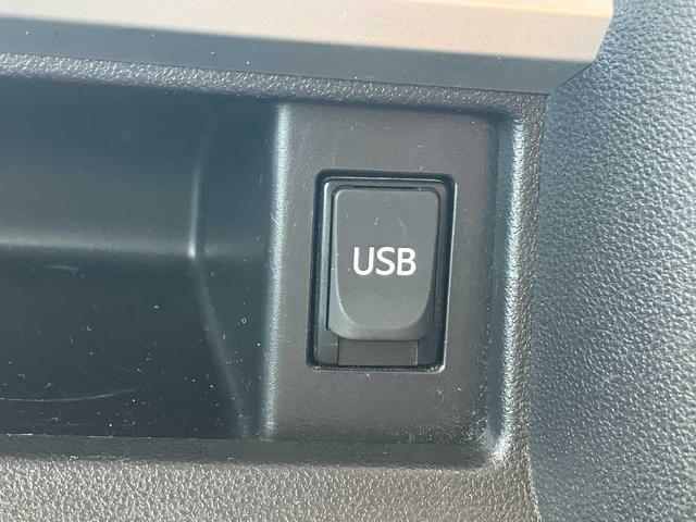 タント カスタムＲＳ　ＳＡ　徳島県ユーザー買取車／純正ＳＤナビ／ＤＶＤ・ＣＤ再生／フルセグＴＶ／ＢＴオーディオ／バックカメラ／フリップダウンモニター／ＥＴＣ／前ドラレコ／両側パワースライドドア／ＬＥＤヘッドライト（21枚目）