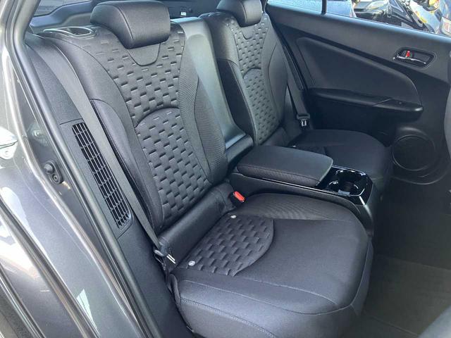 プリウスPHV Aユーティリティプラス JBLサウンド/充電ケーブル有り/メーカーナビ/フルセグTV/BTオーディオ/バックカメラ/ビルドインETC2.0/前ドラレコ/LEDヘッドライト/LEDフォグランプ/純正15インチAW(9枚目)