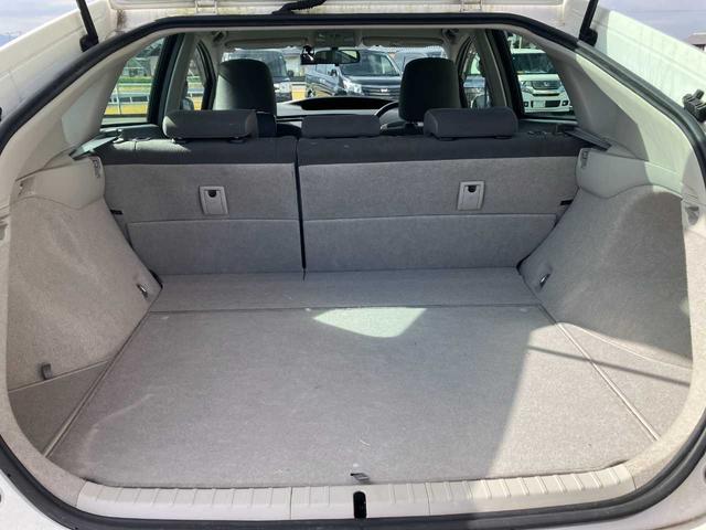 プリウス L ワンオーナー/純正SDナビ/CD再生/ワンセグTV/バックカメラ/前後ドラレコ/ビルトインETC/純正15インチAW/スマートキー/エンジンプッシュスタート/純正フロアマット/純正ドアバイザー(10枚目)