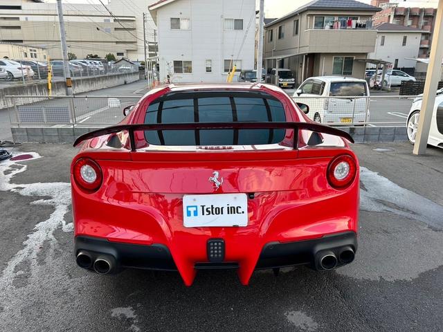 フェラーリ Ｆ１２ベルリネッタ