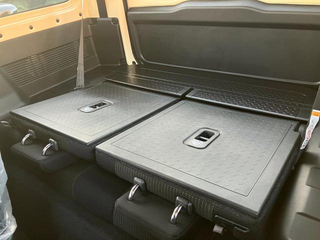 ジムニー XC 届出済未使用車 フロア4AT 4WD デュアルセンサーブレーキサポート シートヒーター クルーズコントロール ターボ レーンアシスト プッシュスタートスマートキー オートエアコン 純正アルミホイール(24枚目)