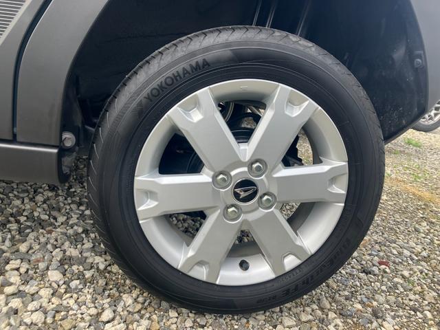 タフト Ｇ　サンルーフ　シートヒーター　バックモニター　ナビ　フルセグＴＶ　Ｂｌｕｅｔｏｏｔｈ　前後ドラレコ　純正アルミホイール　ＥＴＣ　ルーフレール　電子パーキング　オートエアコン　衝突被害軽減システム（7枚目）