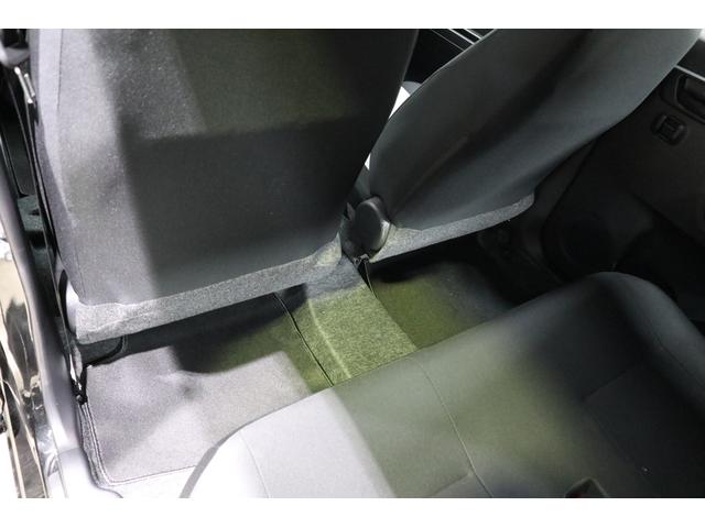 L SAIII 運転席エアバッグ 助手席エアバッグ ABS 盗難防止システム 衝突安全ボディ エアコン パワーステアリング キーレスエントリー アイドリングストップ(28枚目)