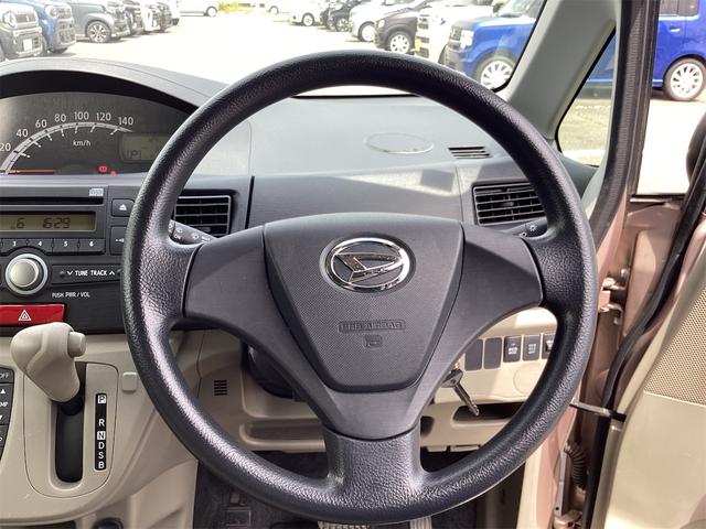 ムーヴ Ｌ　アイドリングストップ　電動格納ミラー　ベンチシート　ＣＶＴ　ＡＢＳ　ＣＤ　ミュージックプレイヤー接続可　エアコン　パワーステアリング　パワーウィンドウ（6枚目）
