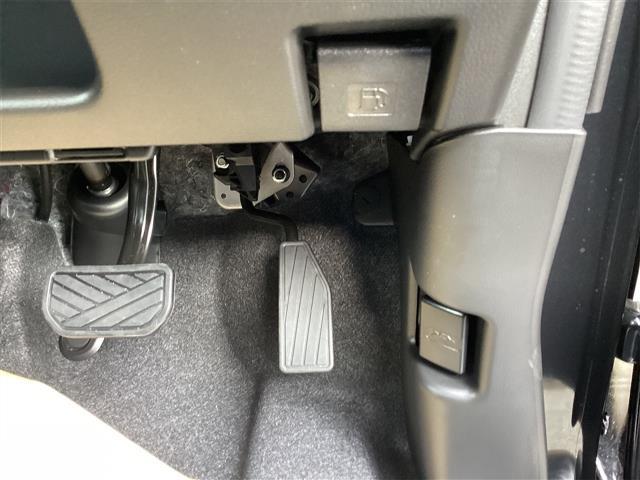 スペーシア ハイブリッドＧ　両側スライドドア　クリアランスソナー　衝突被害軽減システム　ＬＥＤヘッドランプ　スマートキー　アイドリングストップ　電動格納ミラー　ベンチシート　ＣＶＴ　盗難防止システム　ＡＢＳ　ＥＳＣ（12枚目）