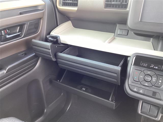 スペーシア ハイブリッドＧ　両側スライドドア　クリアランスソナー　衝突被害軽減システム　ＬＥＤヘッドランプ　スマートキー　アイドリングストップ　電動格納ミラー　ベンチシート　ＣＶＴ　盗難防止システム　ＡＢＳ　ＥＳＣ（32枚目）