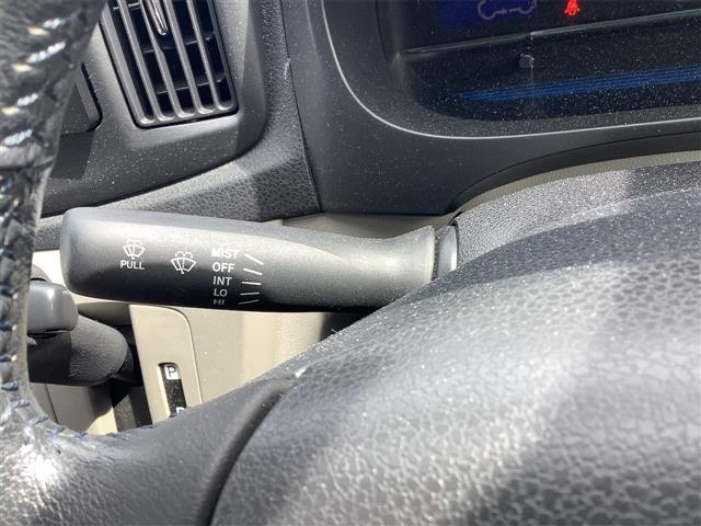 ミライース Ｇ　ＥＴＣ　ナビ　ＴＶ　アイドリングストップ　ＣＶＴ　盗難防止システム　ＡＢＳ　ＥＳＣ　アルミホイール　衝突安全ボディ　エアコン　パワーステアリング　パワーウィンドウ　運転席エアバッグ　助手席エアバッグ（26枚目）