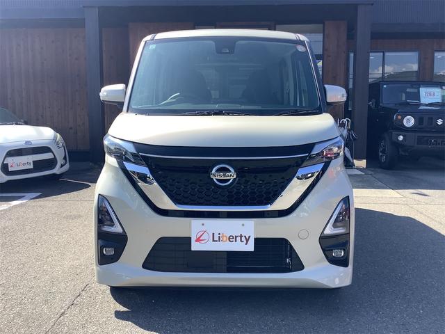 ルークス ハイウェイスター　Ｘ　プロパイロットエディション　全周囲カメラ　両側電動スライドドア　クリアランスソナー　オートクルーズコントロール　オートライト　スマートキー　アイドリングストップ　電動格納ミラー　ベンチシート　ＣＶＴ　アルミホイール　エアコン（15枚目）