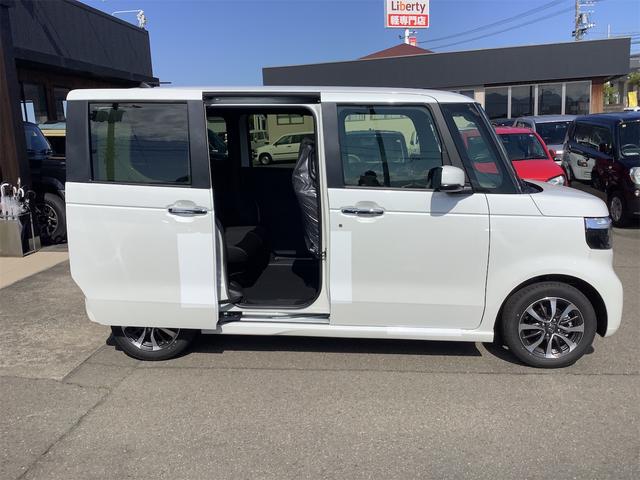 N-BOXカスタム ベースグレード バックカメラ 両側スライド・片側電動 クリアランスソナー レーンアシスト オートライト スマートキー アイドリングストップ 電動格納ミラー シートヒーター CVT ESC チップアップシート(27枚目)