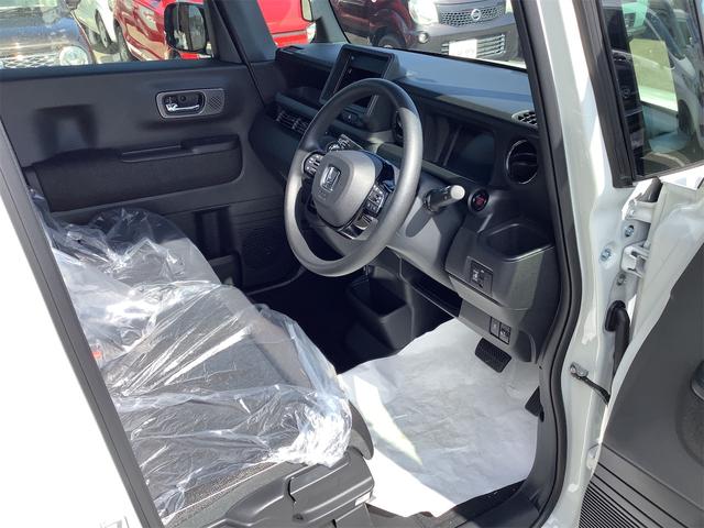 N-BOXカスタム ベースグレード バックカメラ 両側スライド・片側電動 クリアランスソナー レーンアシスト オートライト スマートキー アイドリングストップ 電動格納ミラー シートヒーター CVT ESC チップアップシート(42枚目)