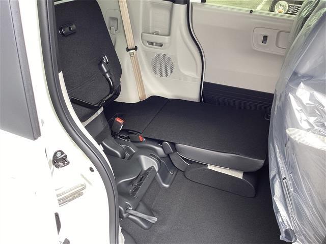 当店のお車をご覧いただきましてありがとうございます。お車についてのご質問やお見積りのご依頼、ご購入にあたってのご相談などお気軽にお問い合わせ下さい!