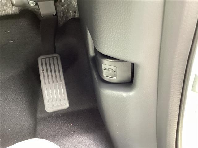 お車の知識がなくても大丈夫です!皆様のご来店をスタッフ一同、心よりお待ちしております。