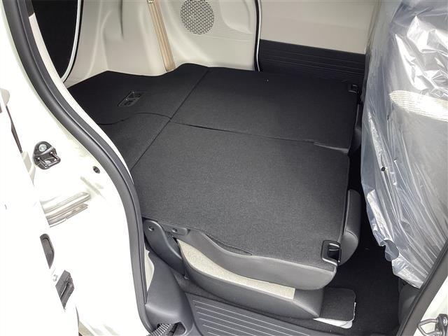 この度は当店のお車をご覧になっていただき、誠にありがとうございます。じっくり現車確認して頂けるよう、ご準備を致します!