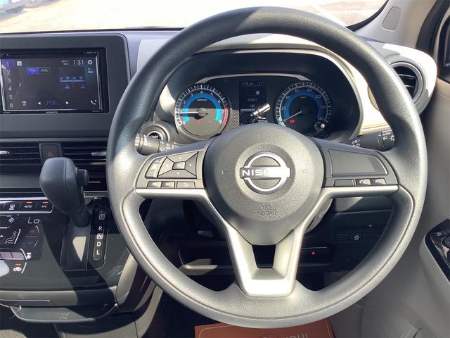 デイズ Ｘ　ＥＴＣ　バックカメラ　クリアランスソナー　オートライト　スマートキー　アイドリングストップ　電動格納ミラー　ベンチシート　ＣＶＴ　ＥＳＣ　ＵＳＢ　Ｂｌｕｅｔｏｏｔｈ　アルミホイール（10枚目）