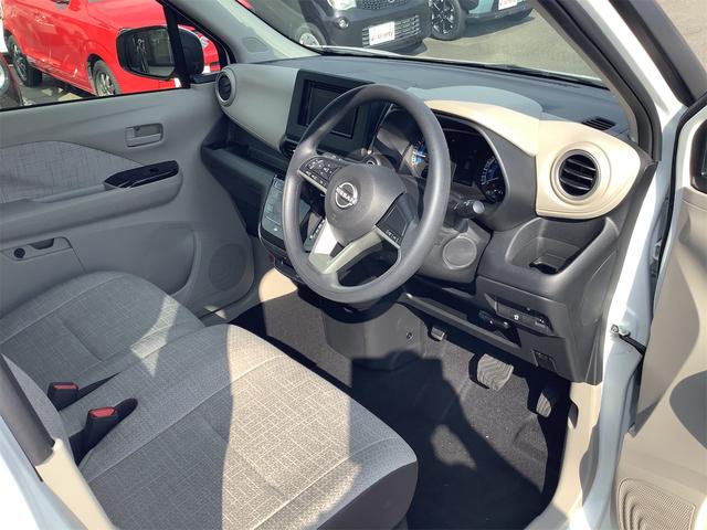 デイズ Ｘ　ＥＴＣ　バックカメラ　クリアランスソナー　オートライト　スマートキー　アイドリングストップ　電動格納ミラー　ベンチシート　ＣＶＴ　ＥＳＣ　ＵＳＢ　Ｂｌｕｅｔｏｏｔｈ　アルミホイール（40枚目）