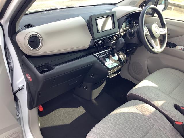 デイズ Ｘ　ＥＴＣ　バックカメラ　クリアランスソナー　オートライト　スマートキー　アイドリングストップ　電動格納ミラー　ベンチシート　ＣＶＴ　ＥＳＣ　ＵＳＢ　Ｂｌｕｅｔｏｏｔｈ　アルミホイール（42枚目）