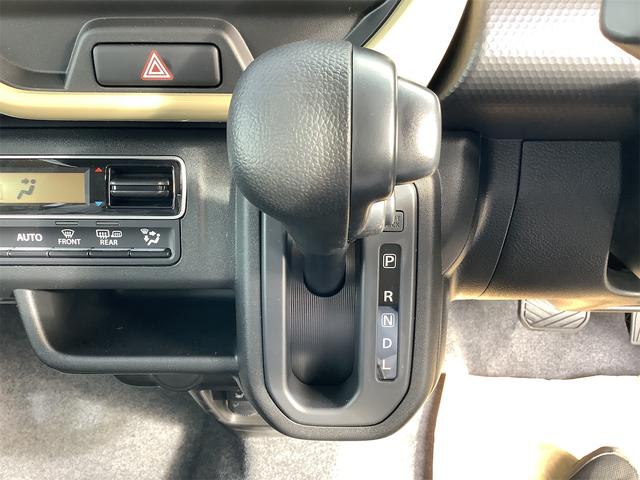 シフトレバー。ぜひ一度お客様の目で確認してください。