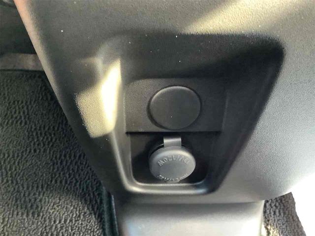 ワゴンＲスマイル ハイブリッドＳ　両側電動スライドドア　クリアランスソナー　レーンアシスト　衝突被害軽減システム　オートライト　スマートキー　アイドリングストップ　電動格納ミラー　シートヒーター　ベンチシート　ＣＶＴ　ＥＳＣ　エアコン（70枚目）