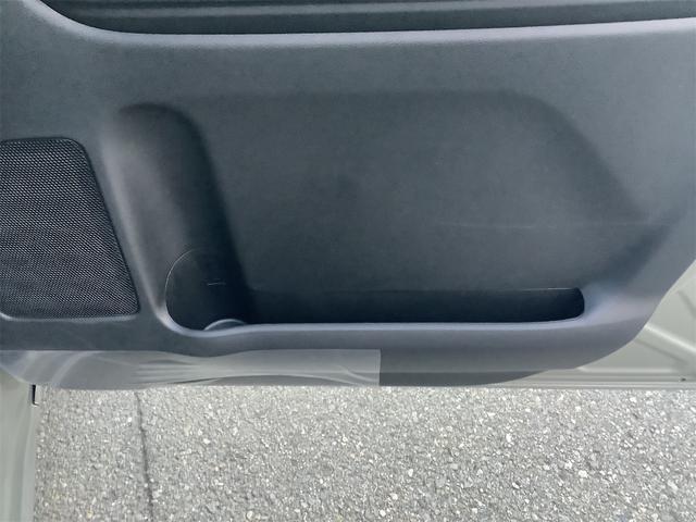 スペーシア ハイブリッドＧ　届出済未使用車　禁煙車　両側スライドドア　クリアランスソナー　オートライト　スマートキー　電動格納ミラー　ベンチシート　ＣＶＴ　エアコン　パワーウィンドウ（50枚目）