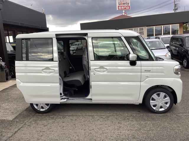 スペーシア ハイブリッドＧ　両側スライドドア　クリアランスソナー　オートライト　スマートキー　アイドリングストップ　電動格納ミラー　ＣＶＴ　エアコン　パワーステアリング　パワーウィンドウ（8枚目）