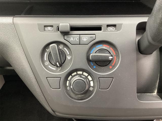 デイズ Ｓ　ＥＴＣ　クリアランスソナー　オートライト　キーレスエントリー　アイドリングストップ　電動格納ミラー　ベンチシート　ＣＤ　ミュージックプレイヤー接続可　エアコン　パワーステアリング　運転席エアバッグ（9枚目）