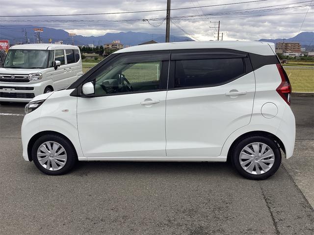 デイズ Ｓ　ＥＴＣ　クリアランスソナー　オートライト　キーレスエントリー　アイドリングストップ　電動格納ミラー　ベンチシート　ＣＤ　ミュージックプレイヤー接続可　エアコン　パワーステアリング　運転席エアバッグ（17枚目）