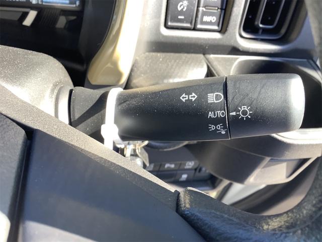 オートライトは、付け忘れや消し忘れを防ぐことができます。高速道路などのトンネルなどにも役立ちます。