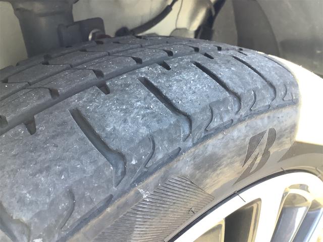 スペーシアカスタム ハイブリッドＸＳターボ　ナビ　全周囲カメラ　ＥＴＣ　両側電動スライドドア　ＴＶ　クリアランスソナー　オートクルーズコントロール　レーンアシスト　衝突被害軽減システム　スマートキー　アイドリングストップ（26枚目）