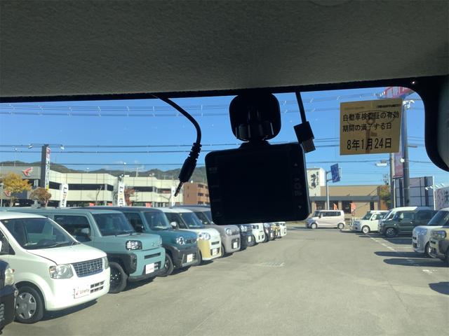 スペーシアカスタム ハイブリッドＸＳターボ　ナビ　全周囲カメラ　ＥＴＣ　両側電動スライドドア　ＴＶ　クリアランスソナー　オートクルーズコントロール　レーンアシスト　衝突被害軽減システム　スマートキー　アイドリングストップ（80枚目）