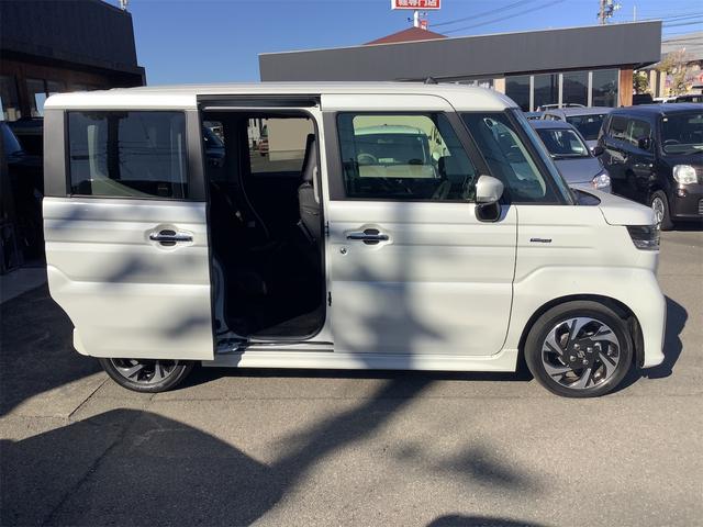 スペーシアカスタム ハイブリッドＸＳ　ナビ　ＴＶ　Ｂｌｕｅｔｏｏｔｈ　ＥＴＣ　バックカメラ　両側電動スライドドア　オートライト　スマートキー　アイドリングストップ　電動格納ミラー　シートヒーター　ベンチシート　ＣＶＴ　ＥＳＣ　ＣＤ　ＵＳＢ（11枚目）