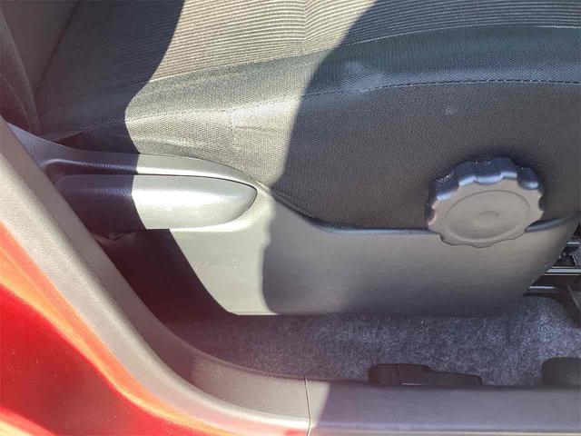 当店のお車をご覧いただきましてありがとうございます。お車についてのご質問やお見積りのご依頼、ご購入にあたってのご相談などお気軽にお問い合わせ下さい！