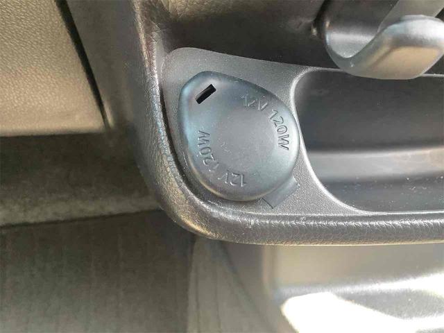 ご覧いただきありがとうございます♪気になったお車がありましたらお気軽にお電話をください♪