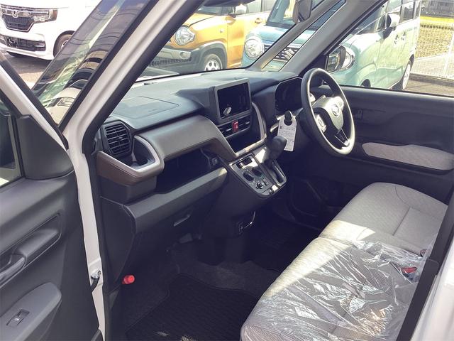 ムーヴ Ｌ　バックカメラ　クリアランスソナー　衝突被害軽減システム　オートライト　キーレスエントリー　アイドリングストップ　電動格納ミラー　ベンチシート　ＣＶＴ　ＥＳＣ　エアコン　パワーステアリング（29枚目）