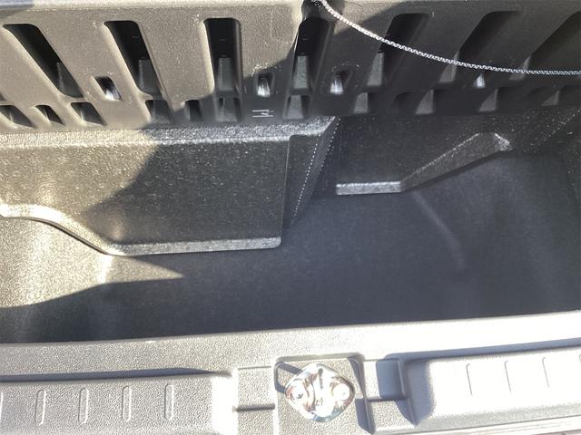 ムーヴ Ｌ　バックカメラ　クリアランスソナー　衝突被害軽減システム　オートライト　キーレスエントリー　アイドリングストップ　電動格納ミラー　ベンチシート　ＣＶＴ　ＥＳＣ　エアコン　パワーステアリング（42枚目）