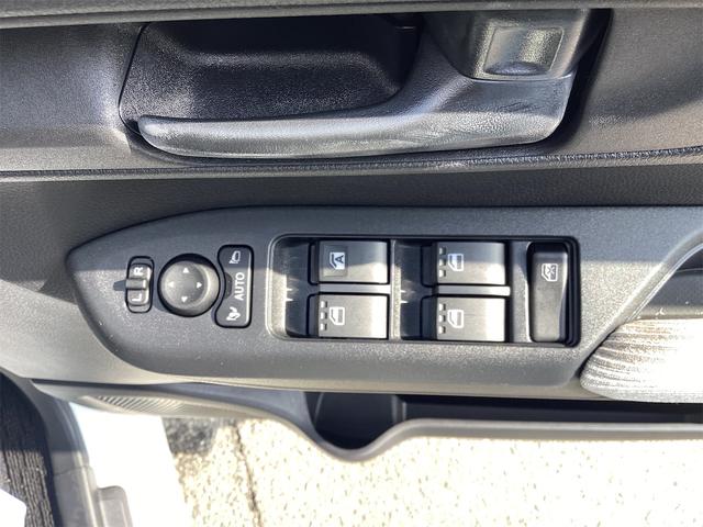 ムーヴ Ｌ　バックカメラ　クリアランスソナー　衝突被害軽減システム　オートライト　キーレスエントリー　アイドリングストップ　電動格納ミラー　ベンチシート　ＣＶＴ　ＥＳＣ　エアコン　パワーステアリング（53枚目）