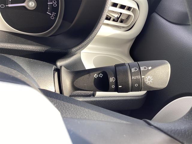 ムーヴキャンバス ストライプスＧ　バックカメラ　両側電動スライドドア　クリアランスソナー　衝突被害軽減システム　オートライト　スマートキー　アイドリングストップ　電動格納ミラー　シートヒーター　ＣＶＴ　盗難防止システム　ＡＢＳ　ＥＳＣ（14枚目）