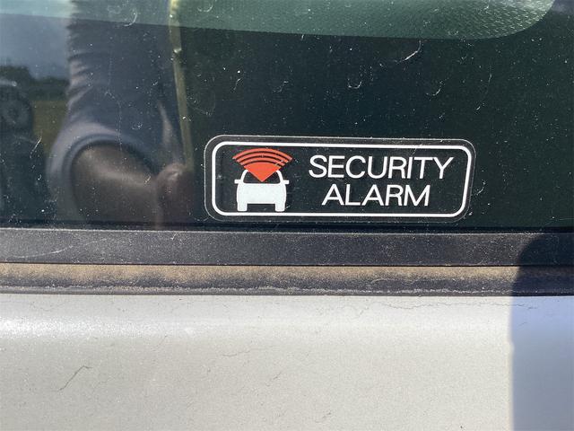 ムーヴキャンバス ストライプスＧ　バックカメラ　両側電動スライドドア　クリアランスソナー　衝突被害軽減システム　オートライト　スマートキー　アイドリングストップ　電動格納ミラー　シートヒーター　ＣＶＴ　盗難防止システム　ＡＢＳ　ＥＳＣ（33枚目）