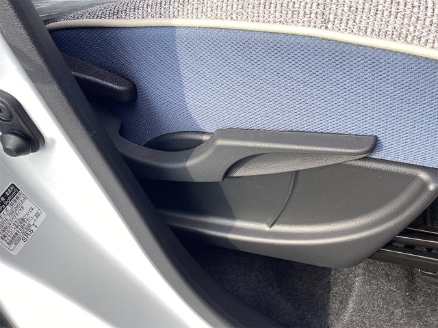 ムーヴキャンバス ストライプスＧ　バックカメラ　両側電動スライドドア　クリアランスソナー　衝突被害軽減システム　オートライト　スマートキー　アイドリングストップ　電動格納ミラー　シートヒーター　ＣＶＴ　盗難防止システム　ＡＢＳ　ＥＳＣ（50枚目）