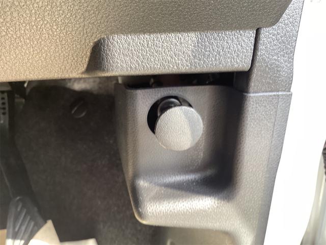 ムーヴキャンバス ストライプスＧ　バックカメラ　両側電動スライドドア　クリアランスソナー　衝突被害軽減システム　オートライト　スマートキー　アイドリングストップ　電動格納ミラー　シートヒーター　ＣＶＴ　盗難防止システム　ＡＢＳ　ＥＳＣ（57枚目）