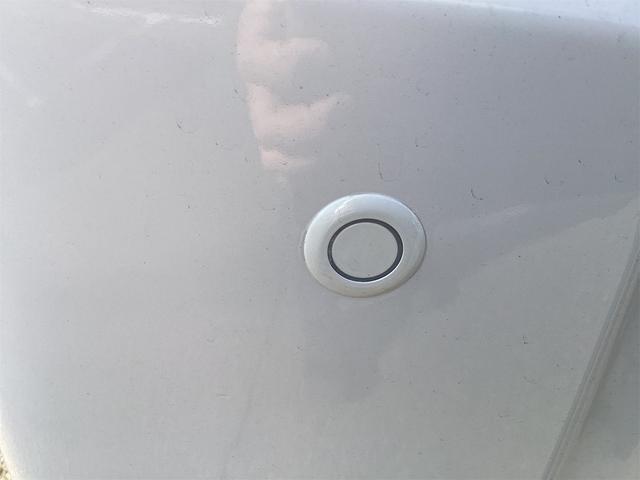 ダイハツ ハイゼットカーゴ 10枚目