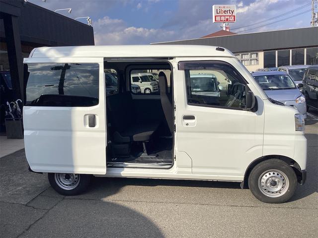 ダイハツ ハイゼットカーゴ 16枚目