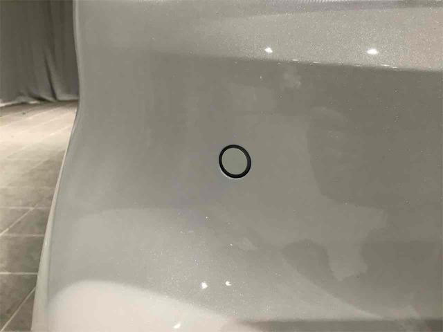 Ｎ－ＢＯＸカスタム ベースグレード　バックカメラ　両側スライド・片側電動　クリアランスソナー　オートクルーズコントロール　レーンアシスト　オートライト　スマートキー　アイドリングストップ　電動格納ミラー　シートヒーター　ベンチシート（27枚目）