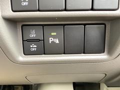 カメラが白線を検知して車線中央付近を走行するよう、車線維持を支援するレーンアシスト！ 4