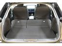 後席を格納すると大きなスペースが出来るので大きな荷物も積み込めます！