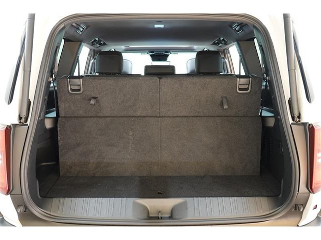 ランドクルーザー250 VX 革シート サンルーフ 4WD フルセグ メモリーナビ バックカメラ 衝突被害軽減システム ETC ドラレコ LEDヘッドランプ 乗車定員7人 3列シート 記録簿(13枚目)