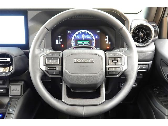 ランドクルーザー250 VX 革シート サンルーフ 4WD フルセグ メモリーナビ バックカメラ 衝突被害軽減システム ETC ドラレコ LEDヘッドランプ 乗車定員7人 3列シート 記録簿(20枚目)