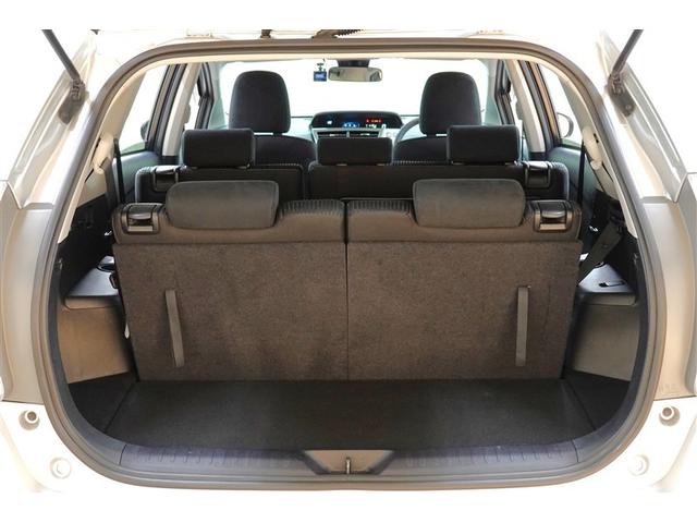 プリウスα Ｓ　ワンセグ　メモリーナビ　バックカメラ　衝突被害軽減システム　ＥＴＣ　ドラレコ　ＬＥＤヘッドランプ　乗車定員７人　３列シート　記録簿（17枚目）