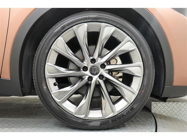 クラウンクロスオーバー Ｇアドバンスド・レザーパッケージ　革シート　４ＷＤ　バックカメラ　衝突被害軽減システム　ＥＴＣ　ＬＥＤヘッドランプ　記録簿（6枚目）