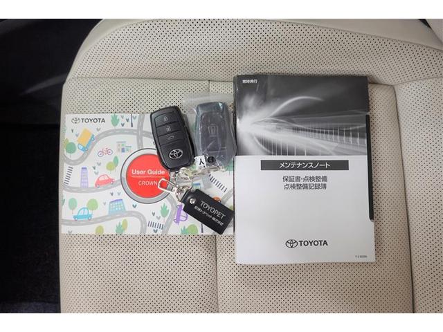 クラウンクロスオーバー Ｇアドバンスド・レザーパッケージ　革シート　４ＷＤ　バックカメラ　衝突被害軽減システム　ＥＴＣ　ＬＥＤヘッドランプ　記録簿（7枚目）