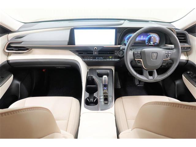 クラウンクロスオーバー Ｇアドバンスド・レザーパッケージ　革シート　４ＷＤ　バックカメラ　衝突被害軽減システム　ＥＴＣ　ＬＥＤヘッドランプ　記録簿（13枚目）